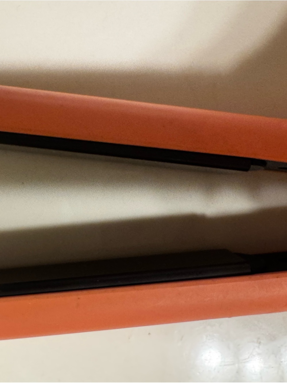 amika Orange Styling Tool Handle with Textured Grip - Picture 5 of 7